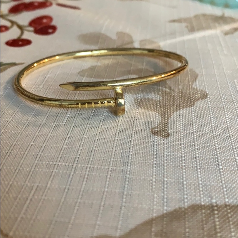 🖤SOLD🖤Nail bracelet